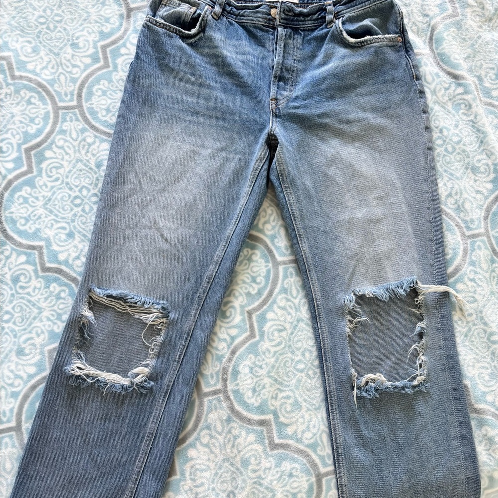 We The Free Light Blue Distressed jeans size 28 FREE PEOPLE